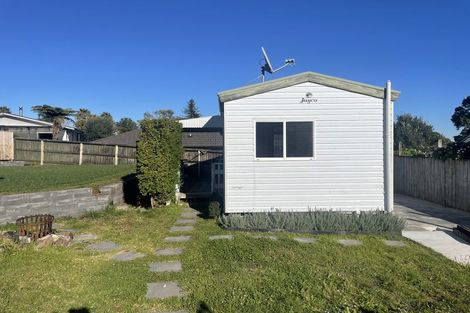 Photo of property in 15 Mack Place, Red Hill, Papakura, 2110