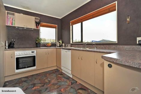 Photo of property in 75 Parnell Heights, Kelvin Grove, Palmerston North, 4414