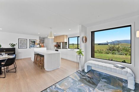 Photo of property in Tapuae, 26 Washer Road, Omata, New Plymouth, 4374