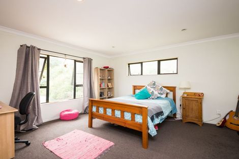Photo of property in 350 Aokautere Drive, Aokautere, Palmerston North, 4471
