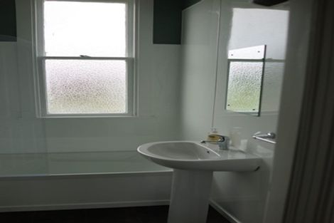 Photo of property in 8 Argyle Street, Mornington, Dunedin, 9011