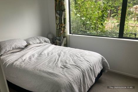 Photo of property in 4f Regent Street, Newtown, Wellington, 6021