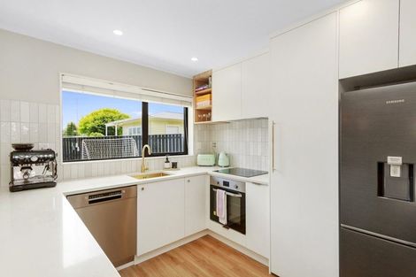 Photo of property in 41b Duncan Street, Tawa, Wellington, 5028