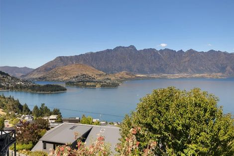 Photo of property in 193 Fernhill Road, Fernhill, Queenstown, 9300