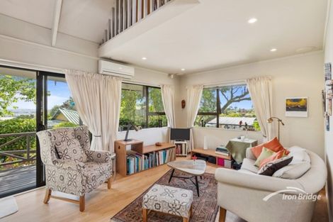 Photo of property in 18 Telstar Place, Beach Haven, Auckland, 0626