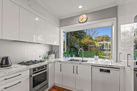 Photo of property in 96 Anzac Parade, Whanganui East, Whanganui, 4500