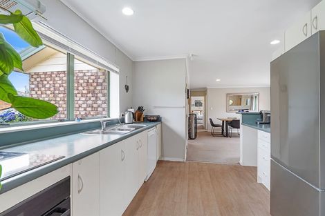 Photo of property in 51 Basley Road, Owhata, Rotorua, 3010