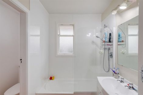 Photo of property in 96a Randolph Street, Woolston, Christchurch, 8062