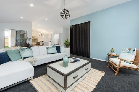 Photo of property in 58 Awataha Crescent, Pyes Pa, Tauranga, 3110