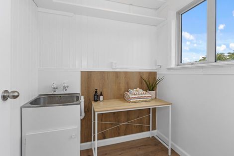 Photo of property in 16 Garvins Road, Hornby, Christchurch, 8042