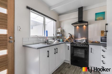 Photo of property in 2/21 Takanini Road, Takanini, 2112