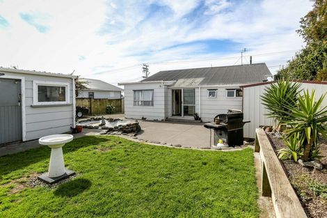 Photo of property in 62 Fitzroy Road, Fitzroy, New Plymouth, 4312