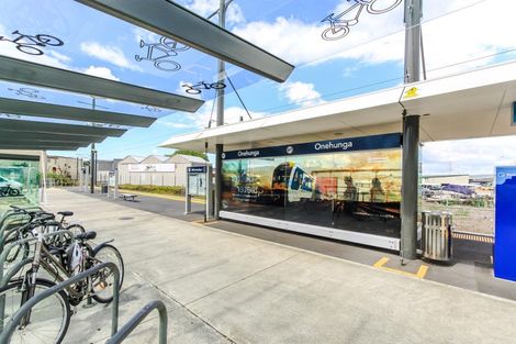 Photo of property in 34b Neilson Street, Onehunga, Auckland, 1061