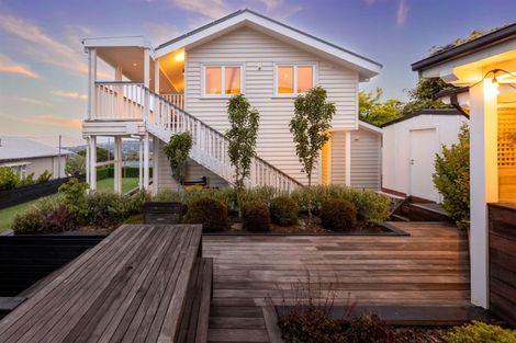 Photo of property in 156 Hackthorne Road, Cashmere, Christchurch, 8022