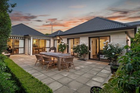 Photo of property in 79 Idris Road, Fendalton, Christchurch, 8052