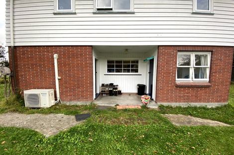 Photo of property in 27 Saint Albans Avenue, Hokowhitu, Palmerston North, 4410