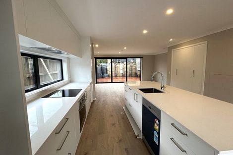 Photo of property in 123 Normandale Road, Normandale, Lower Hutt, 5010