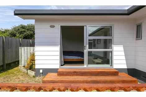 Photo of property in 35 Otupai Street, Two Mile Bay, Taupo, 3330