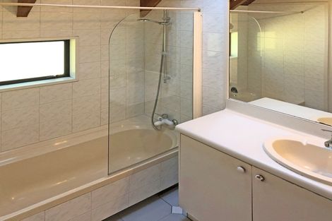 Photo of property in 120a Hallenstein Street, Queenstown, 9300