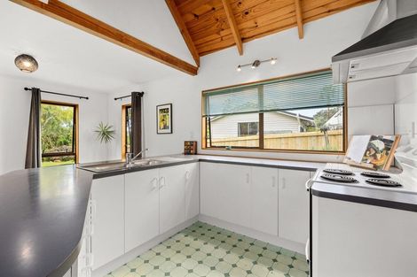 Photo of property in 53 Rangitane Loop Road, Kerikeri, 0294