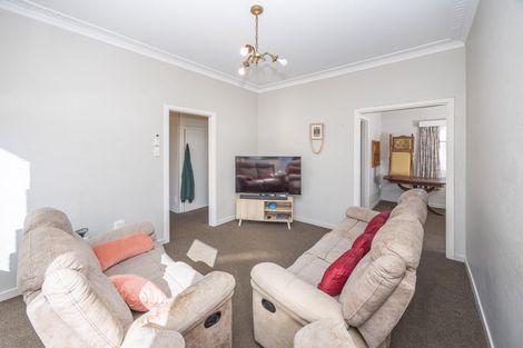 Photo of property in 15 Carey Street, Maeroa, Hamilton, 3200