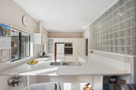 Photo of property in 5 Hoya Court, Henderson, Auckland, 0610