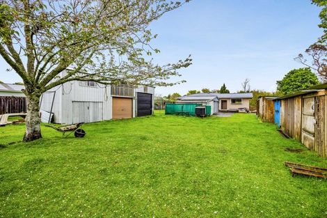 Photo of property in 43 Maire Street, Inglewood, 4330