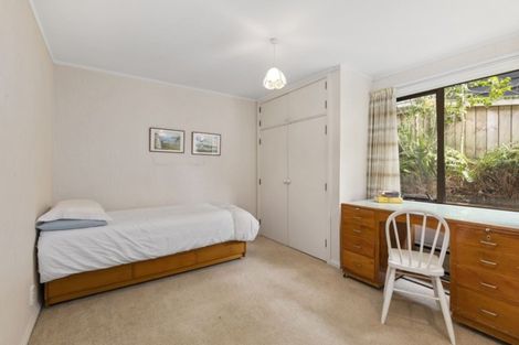 Photo of property in 21 Karamu Street, Eastbourne, Lower Hutt, 5013