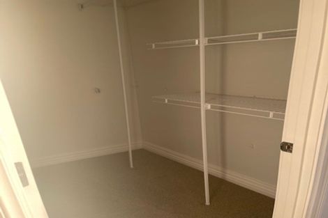 Photo of property in 29 Manu Place, Pinehill, Auckland, 0632