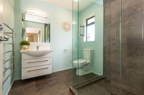 Photo of property in 17 Gosling Crescent, Halswell, Christchurch, 8025