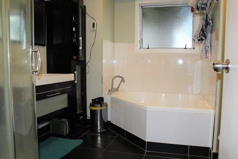 Photo of property in 61a Morningside Drive, Mount Albert, Auckland, 1025