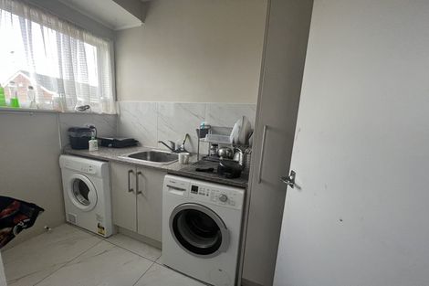 Photo of property in 2/50 Huia Road, Papatoetoe, Auckland, 2025