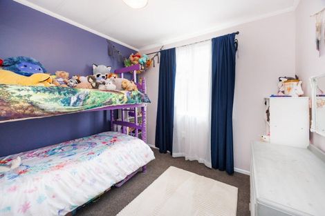 Photo of property in 30 Sutherland Crescent, Westbrook, Palmerston North, 4412