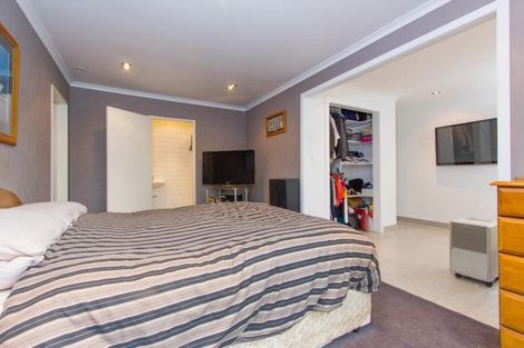 Photo of property in 41b Woodglen Road, Glen Eden, Auckland, 0602