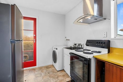 Photo of property in 2/35 Torrens Road, Hillmorton, Christchurch, 8024