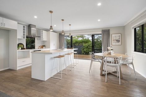 Photo of property in 11 Wescombe Grove, Feilding, 4702