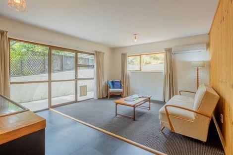 Photo of property in 13 Bayview Place, Cass Bay, Lyttelton, 8082