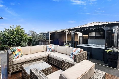 Photo of property in 17 Dreaver Drive, Waitara, 4320