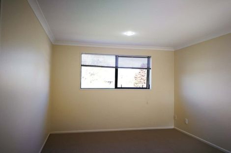 Photo of property in 2/25 Keldale Place, Forrest Hill, Auckland, 0620