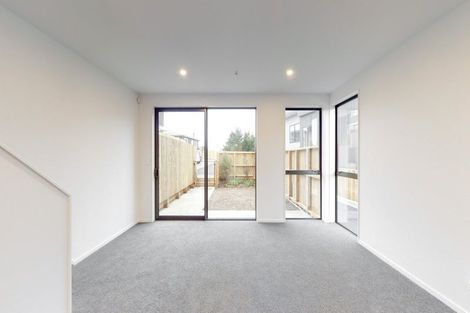 Photo of property in 7/62 Spenmoor Street, Newlands, Wellington, 6037