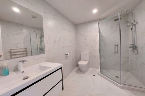 Photo of property in 7 Lilac Lane, Oteha, Auckland, 0632