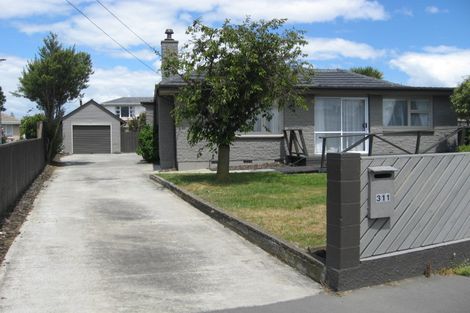 Photo of property in 313 Lake Terrace Road, Shirley, Christchurch, 8061