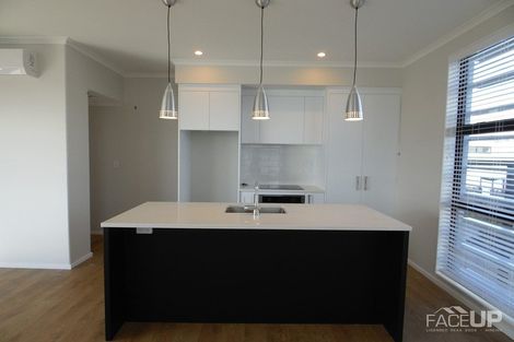 Photo of property in 75 Glidepath Road, Hobsonville, Auckland, 0616