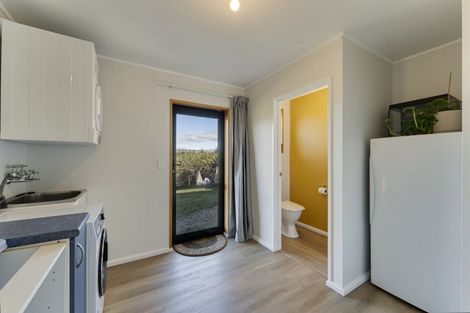 Photo of property in 8 Mary Lane, Lake Hawea, Wanaka, 9382