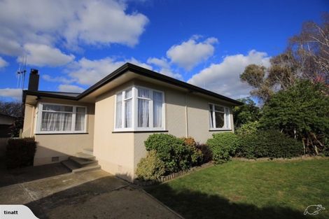 Photo of property in 15 Waterloo Crescent, Hokowhitu, Palmerston North, 4410