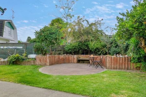 Photo of property in 132 Riverside Drive, Whakatane, 3120