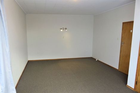 Photo of property in 303 Lyndon Road West, Hastings, 4122