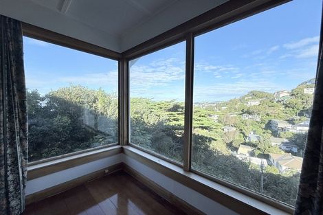 Photo of property in 121 Barnard Street, Wadestown, Wellington, 6012