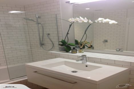 Photo of property in 2/4-6 Calliope Road, Devonport, Auckland, 0624