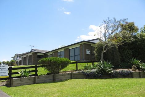 Photo of property in 2 Alexander Court, Pukekohe, 2120